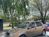 Skoda Fabia 2002 года за 1 300 000 тг. в Петропавловск – фото 2