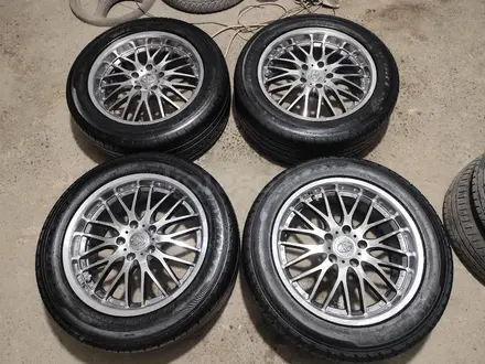 Титановый диск Sakura wheels за 250 000 тг. в Шымкент