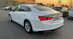 Chevrolet Malibu 2020 года за 10 250 000 тг. в Алматы – фото 4