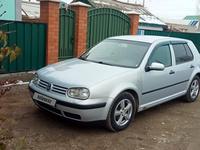 Volkswagen Golf 2000 годаfor2 900 000 тг. в Актобе