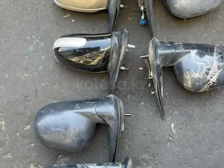 Боковое зеркало за 25 000 тг. в Алматы