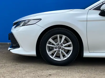 Toyota Camry 2018 года за 12 660 000 тг. в Алматы – фото 6