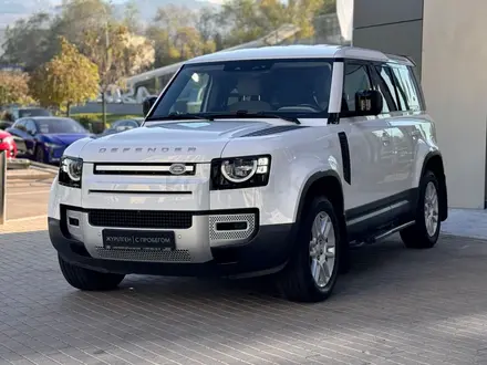 Land Rover Defender 2020 года за 32 900 000 тг. в Алматы