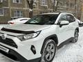 Toyota RAV4 2022 года за 18 200 000 тг. в Алматы – фото 2