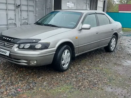 Toyota Camry 1998 года за 3 300 000 тг. в Ушарал – фото 7