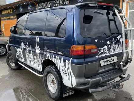 Mitsubishi Delica 1996 года за 2 850 000 тг. в Алматы – фото 3