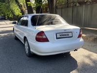 Hyundai Sonata 1998 годаүшін1 150 000 тг. в Алматы