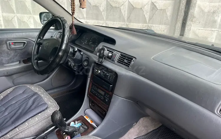 Toyota Camry 1999 года за 2 700 000 тг. в Павлодар