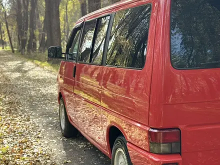 Volkswagen Multivan 1993 года за 5 850 000 тг. в Тараз – фото 10