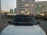 Land Rover Range Rover 2004 годаfor4 200 000 тг. в Астана – фото 2