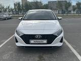 Hyundai i20 2023 года за 7 500 000 тг. в Шымкент