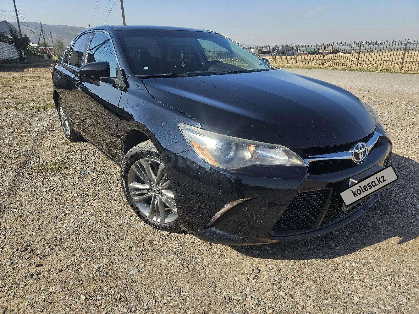 Toyota Camry 2016 г.