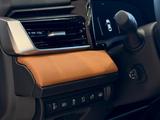 Toyota Camry Luxe 2026 года за 22 190 000 тг. в Алматы – фото 4
