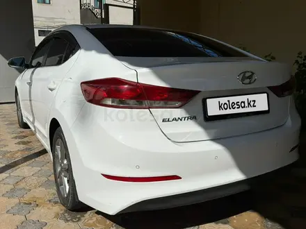 Hyundai Elantra 2018 года за 8 200 000 тг. в Туркестан – фото 4