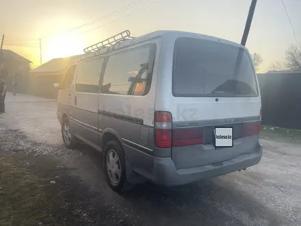 Toyota Hiace 1990 года за 1 500 000 тг. в Каскелен – фото 4