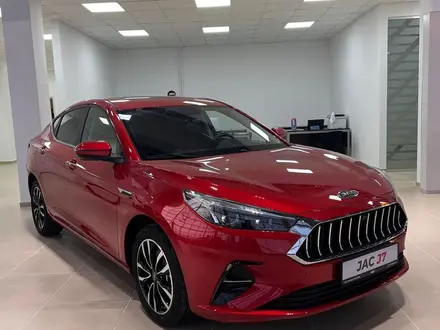 JAC J7 Luxury CVT New 2023 годаүшін7 990 000 тг. в Павлодар – фото 5