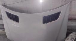 Капот, правое крыло за 90 000 тг. в Астана