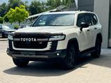 Toyota Land Cruiser 2021 годаүшін46 500 000 тг. в Алматы