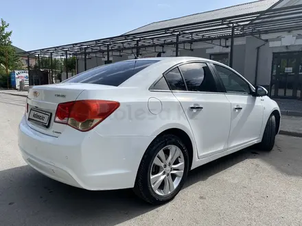 Chevrolet Cruze 2013 года за 3 800 000 тг. в Караганда – фото 5