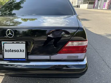Mercedes-Benz S 320 1997 года за 3 600 000 тг. в Астана – фото 15