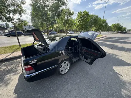 Mercedes-Benz S 320 1997 года за 3 600 000 тг. в Астана – фото 43