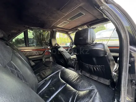 Mercedes-Benz S 320 1997 года за 3 600 000 тг. в Астана – фото 45
