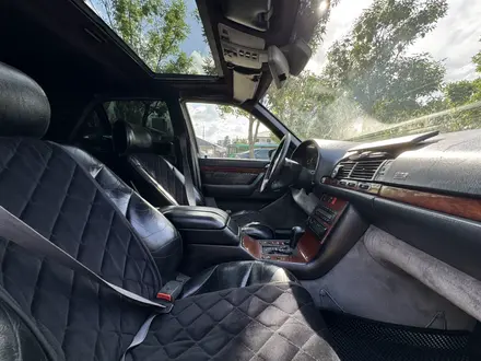 Mercedes-Benz S 320 1997 года за 3 600 000 тг. в Астана – фото 52