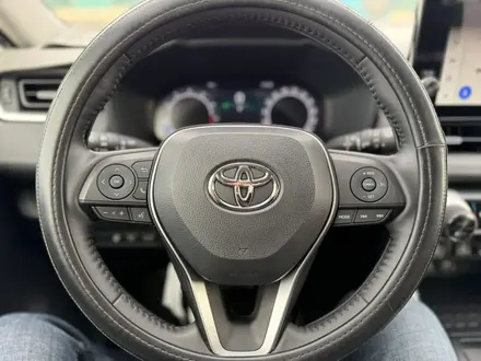 Toyota RAV4 2024 года за 17 800 000 тг. в Актау – фото 13