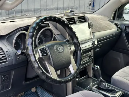 Toyota Land Cruiser Prado 2009 года за 12 390 000 тг. в Актобе – фото 14