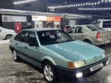 Volkswagen Passat 1992 годаүшін1 450 000 тг. в Алматы