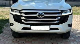 Toyota Land Cruiser 2023 года за 54 000 000 тг. в Алматы