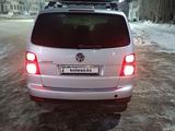 Volkswagen Touran 2007 года за 5 100 000 тг. в Костанай – фото 2