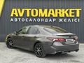 Toyota Camry 2021 годаүшін13 700 000 тг. в Актобе – фото 3
