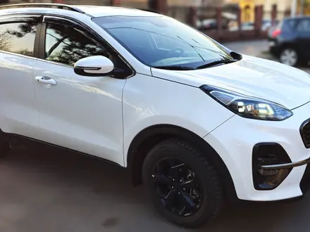 Kia Sportage 2021 года за 11 800 000 тг. в Алматы – фото 2