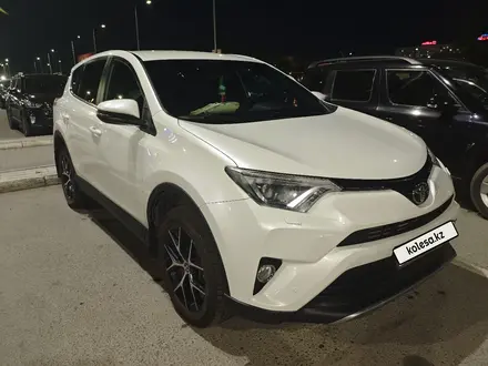 Toyota RAV4 2017 года за 11 800 000 тг. в Астана – фото 6