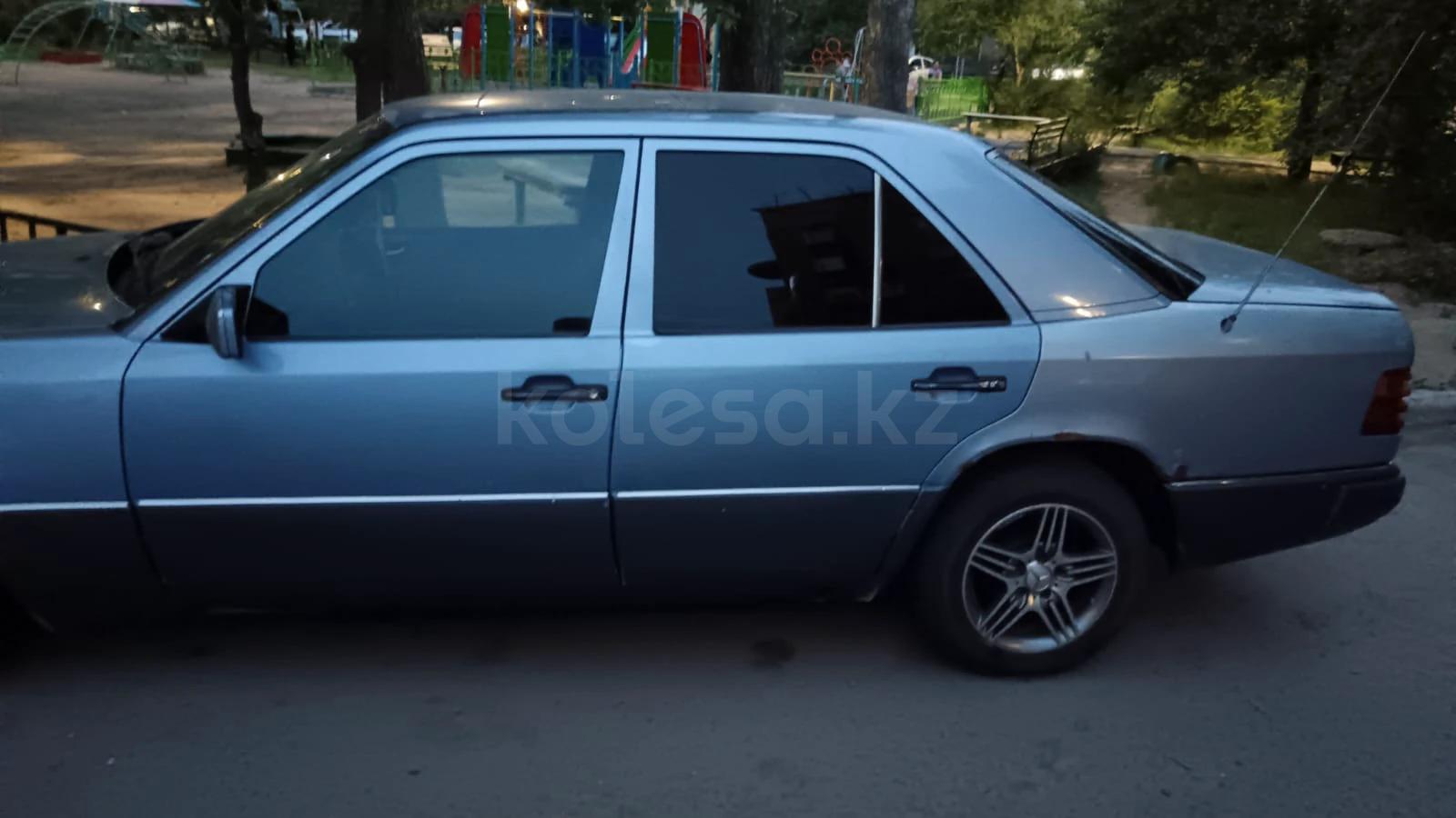 Mercedes-Benz E 200 1991 г.