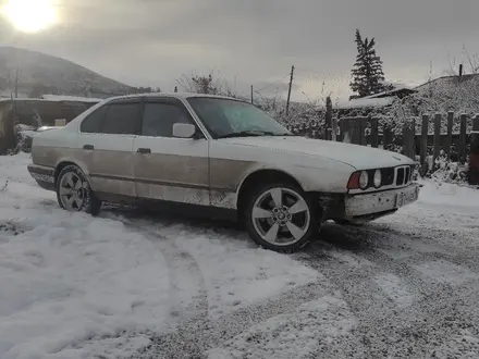 BMW 520 1992 года за 1 500 000 тг. в Риддер – фото 9