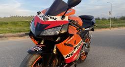 Honda  CBR 600RR 2006 годаүшін2 800 000 тг. в Алматы – фото 3