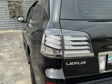 Lexus LX 570 2015 года за 29 400 000 тг. в Алматы – фото 11