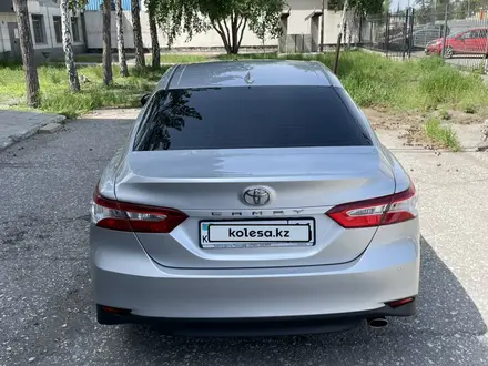 Toyota Camry 2019 года за 14 350 000 тг. в Павлодар – фото 8