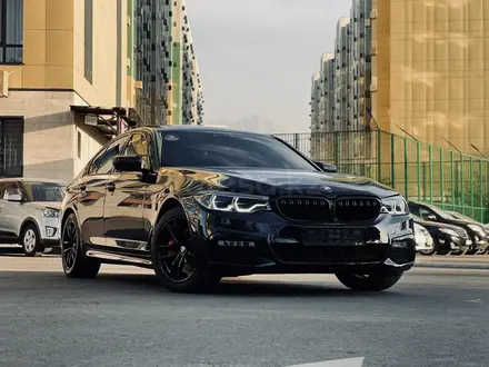 BMW 530 2017 года за 13 400 000 тг. в Алматы