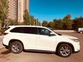 Toyota Highlander 2014 года за 18 500 000 тг. в Нур-Султан (Астана) – фото 2