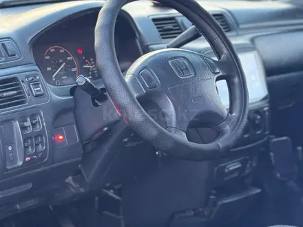 Honda CR-V 2001 года за 3 900 000 тг. в Алматы – фото 10
