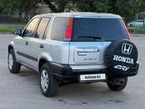 Honda CR-V 2001 года за 3 900 000 тг. в Алматы – фото 4