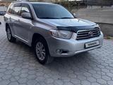 Toyota Highlander 2008 года за 9 800 000 тг. в Семей