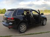 Volkswagen Touareg 2008 годаfor7 500 000 тг. в Алматы