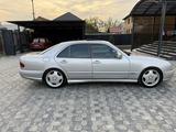 Mercedes-Benz E 55 AMG 2001 года за 9 000 000 тг. в Алматы – фото 5