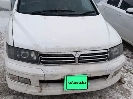 Mitsubishi Chariot 1998 года за 800 000 тг. в Астана