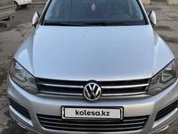 Volkswagen Touareg 2010 годаүшін10 200 000 тг. в Алматы