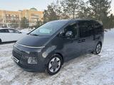 Hyundai Staria 2022 годаfor20 000 000 тг. в Астана